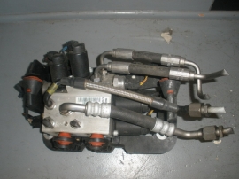 BMW - Suspension Pump DYNAMIC  - 6758704